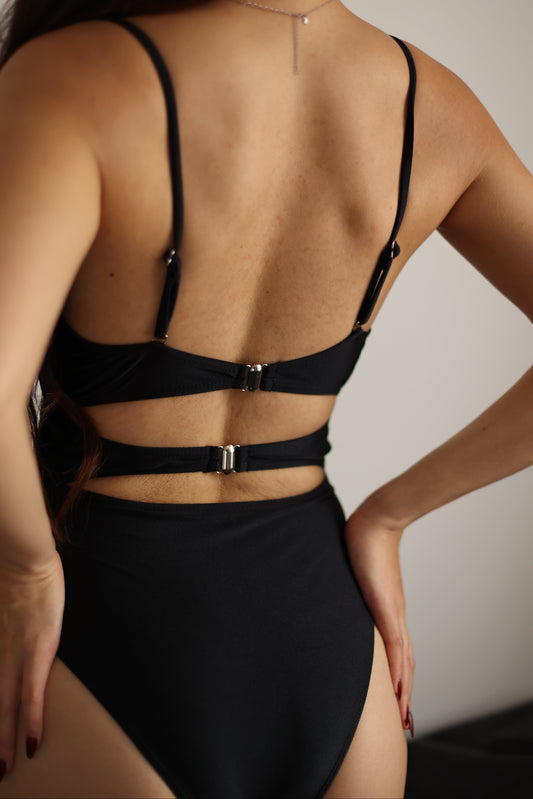 Maillot une pièce, Nérée